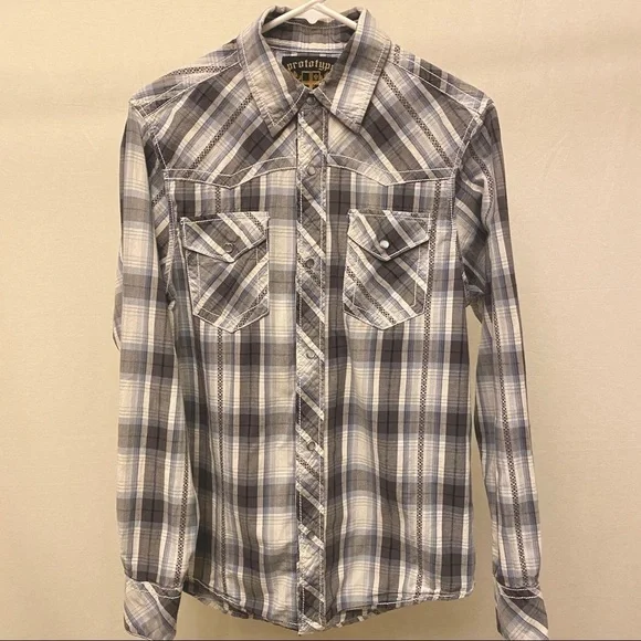 Pearl Snap Button Sz Medium. Prototype Brand Cotton Plaid Western Shirt EUC - Picture 2 of 8